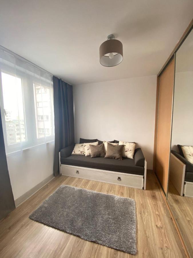 Vicky - New Apartment Centrum Srodmiescie Varşova Dış mekan fotoğraf